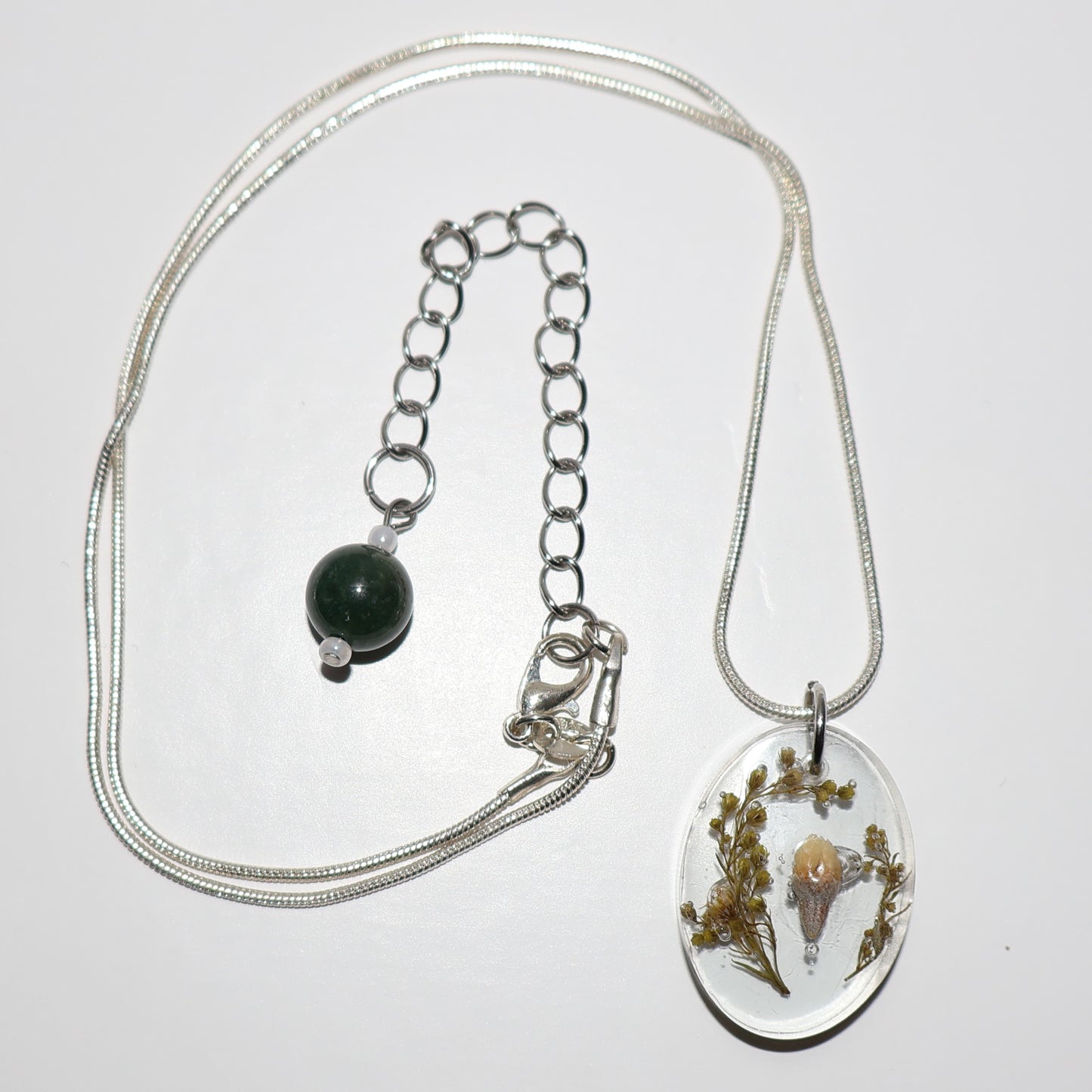 Collier de résine Astra