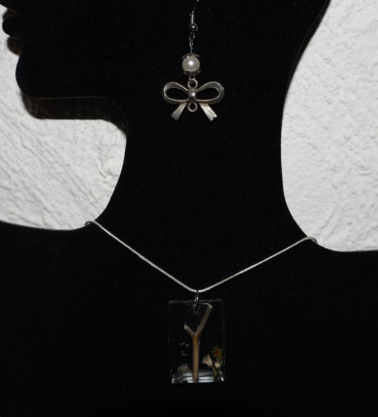 Collier de résine Astra