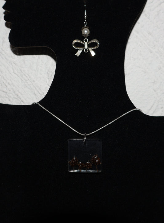 Collier de résine Astra