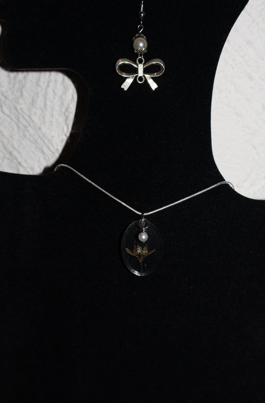 Collier en résine Astra