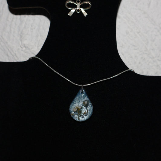 Collier de résine Astra