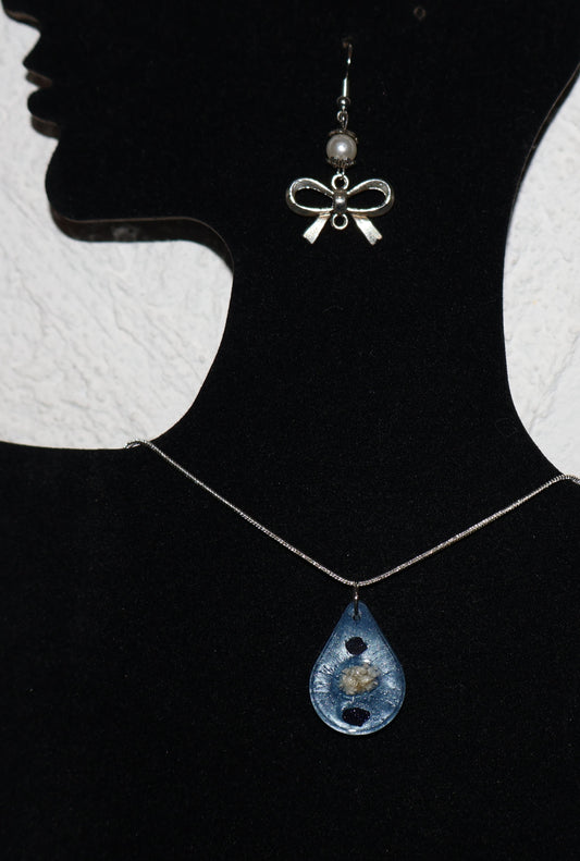 Collier de résine Astra