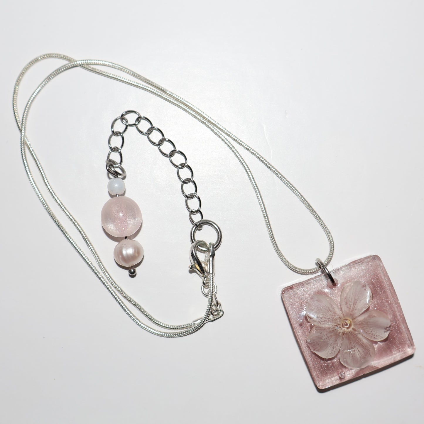 Collier de résine Astra