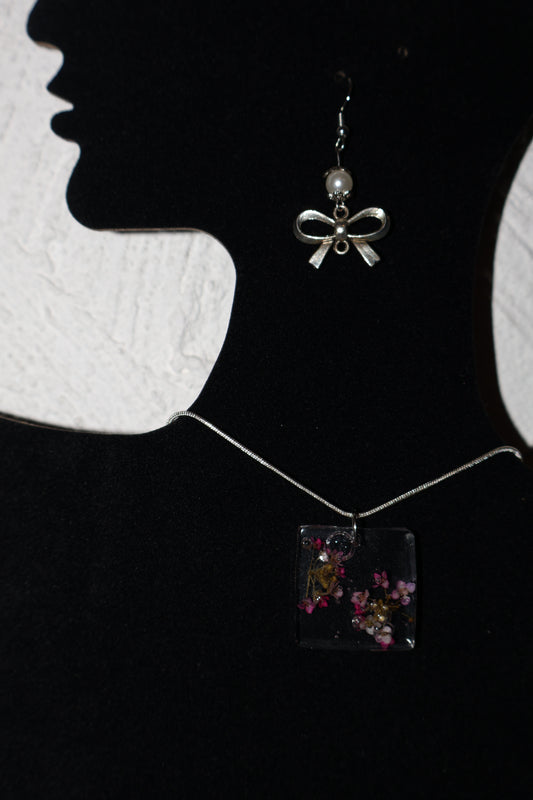 Collier de résine Astra