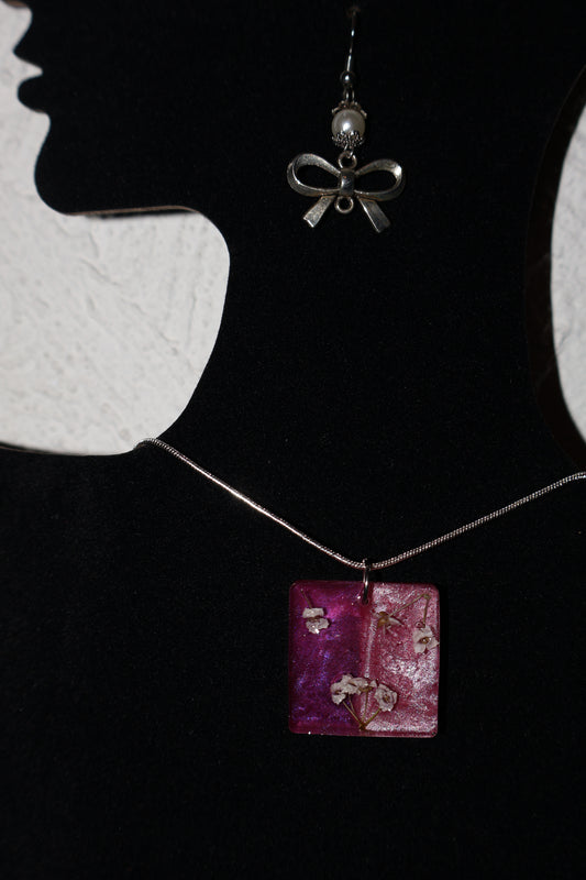 Collier de résine Astra