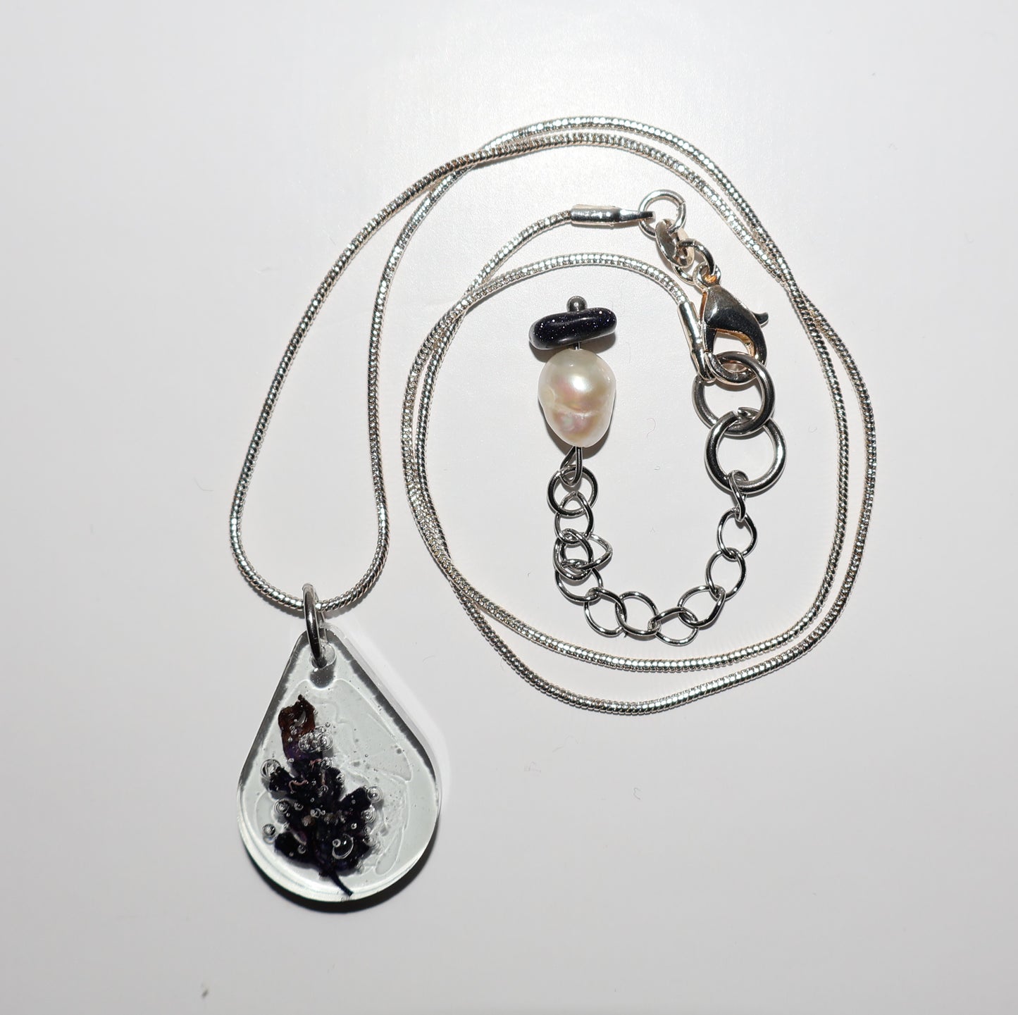 Collier de résine Astra