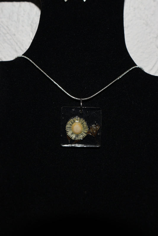 Collier de résine Astra