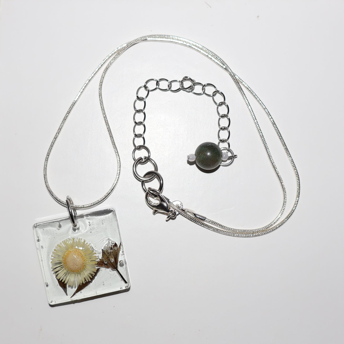 Collier de résine Astra