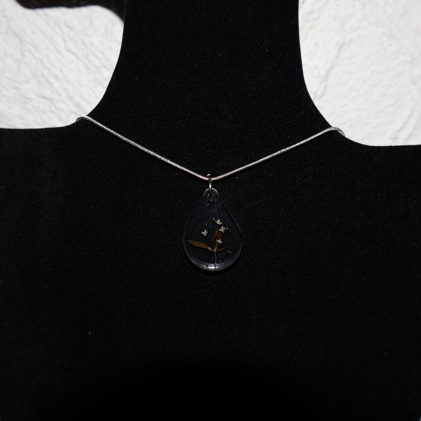 Collier de résine Astra