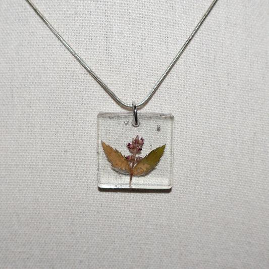Collier de résine Astra