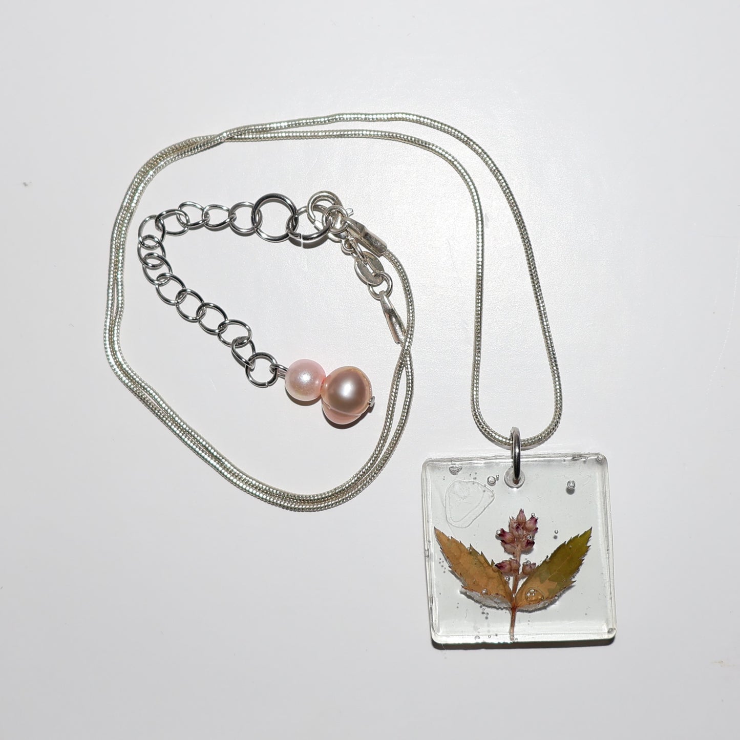 Collier de résine Astra