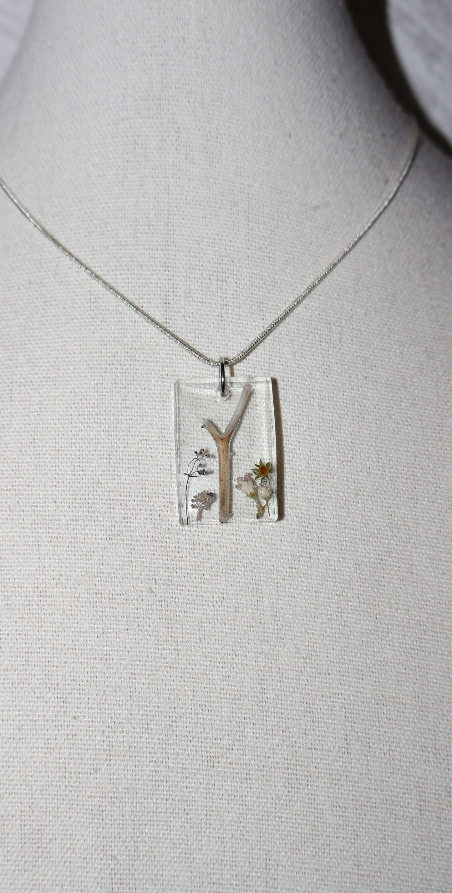 Collier de résine Astra