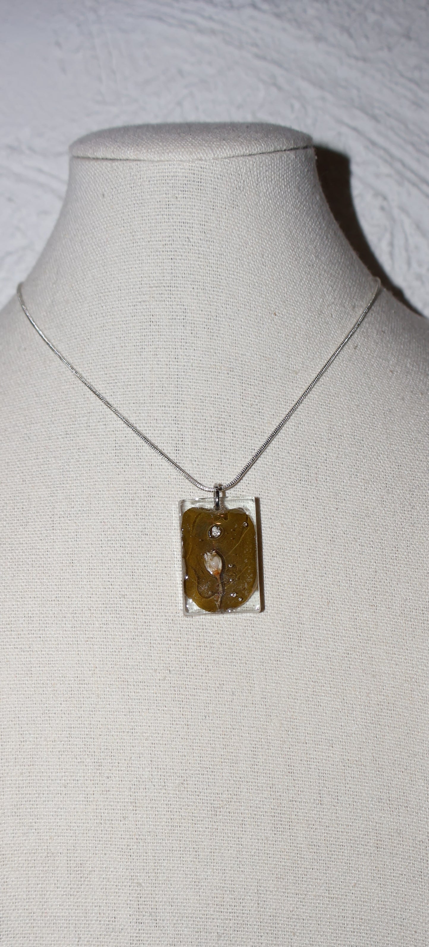 Collier de résine Astra