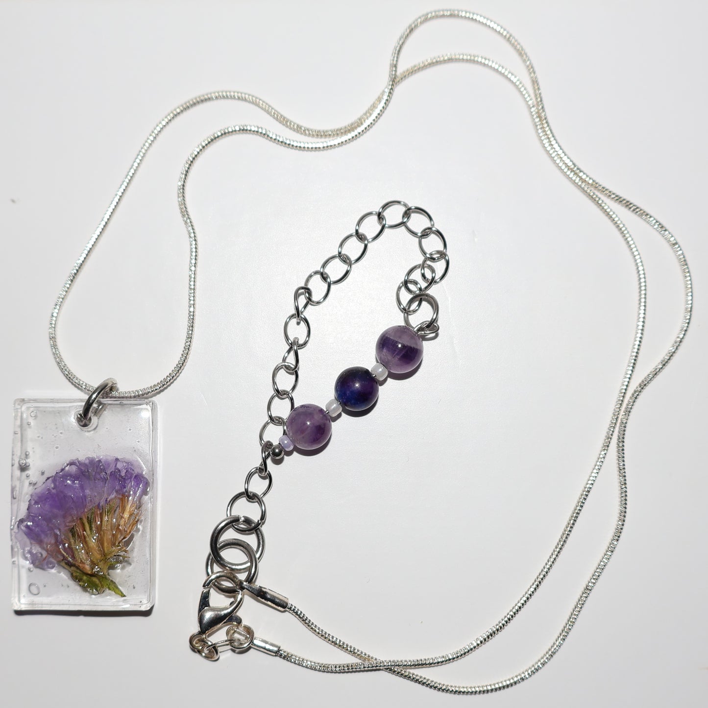 Collier de résine Astra
