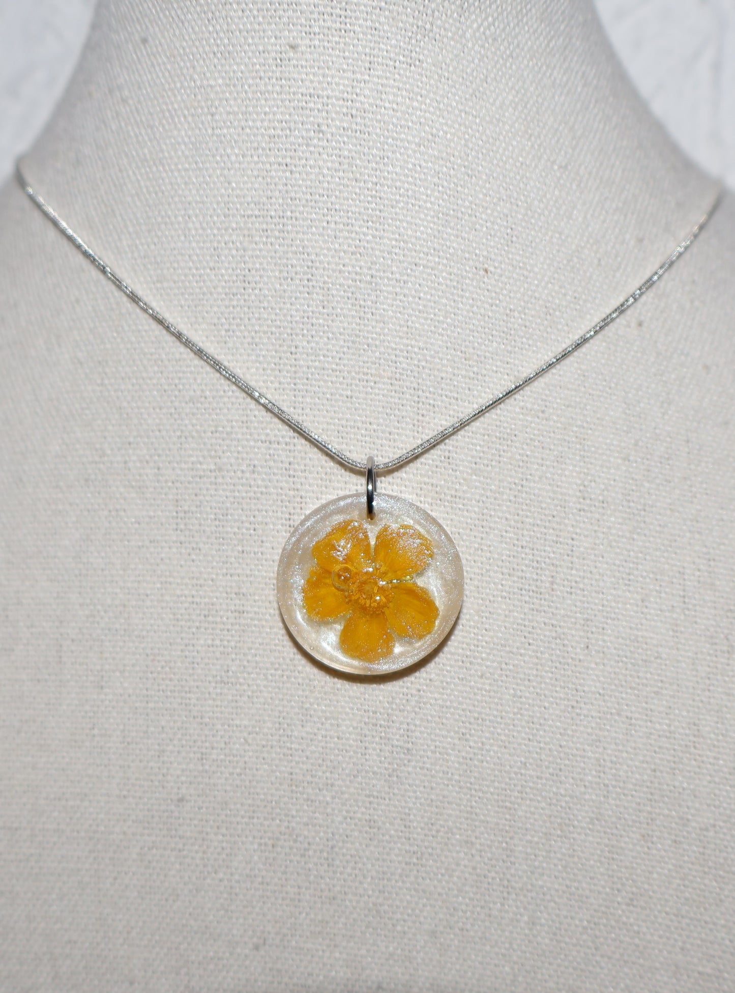 Collier de résine Astra