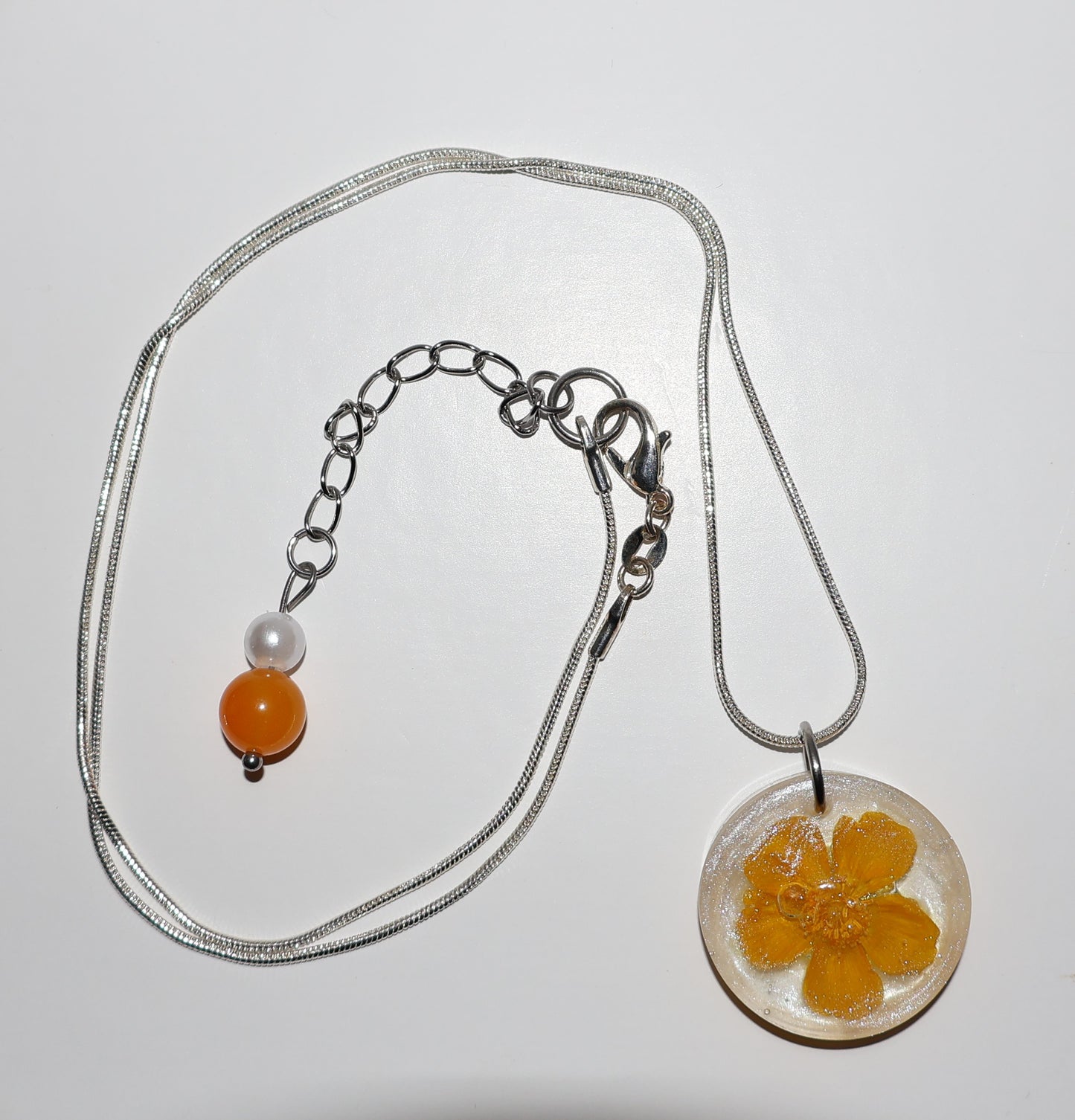 Collier de résine Astra