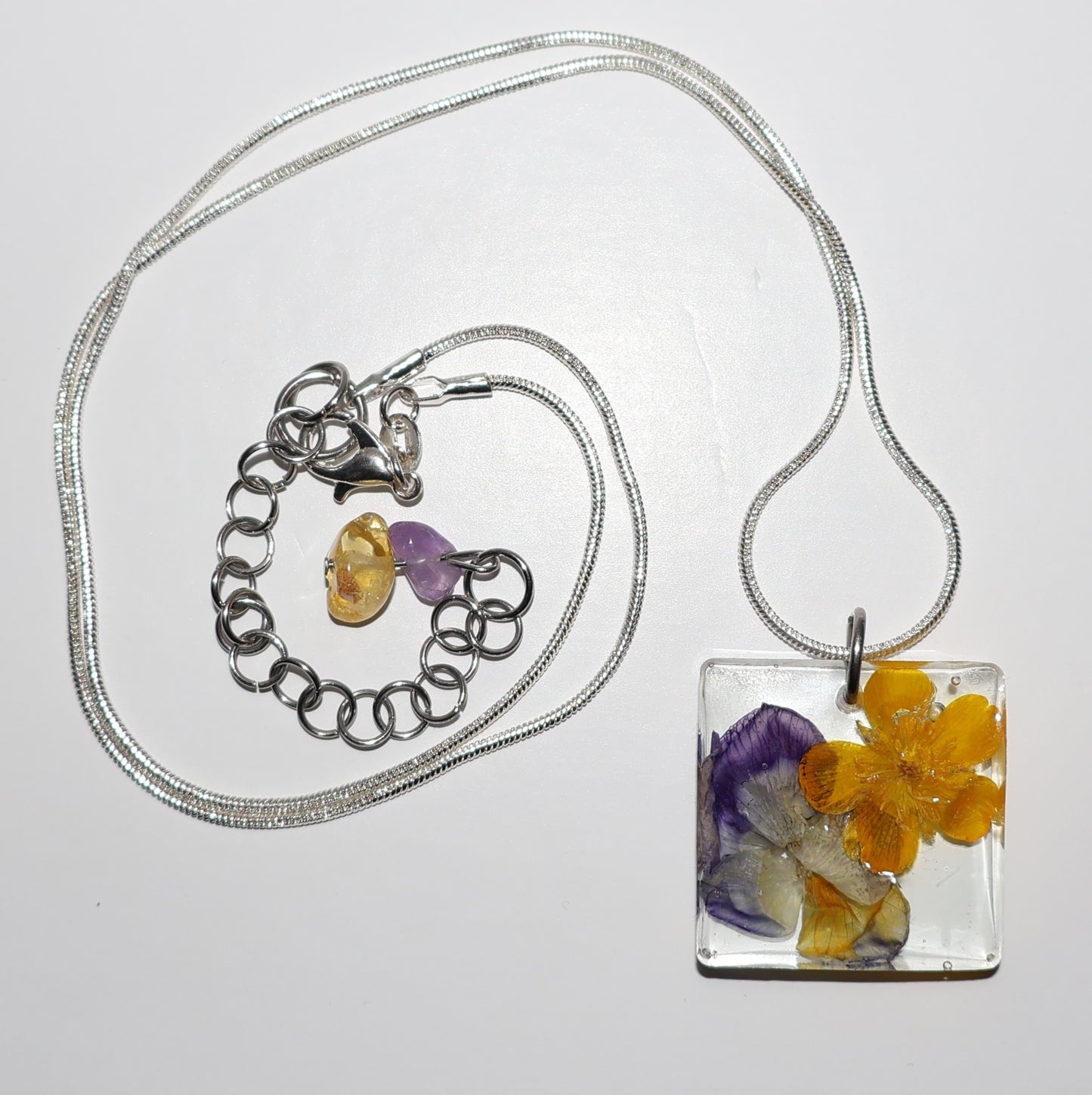 Collier de résine Astra