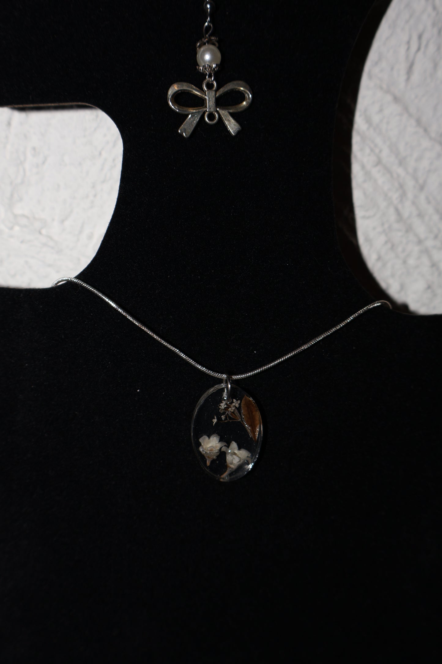 Collier de résine Astra