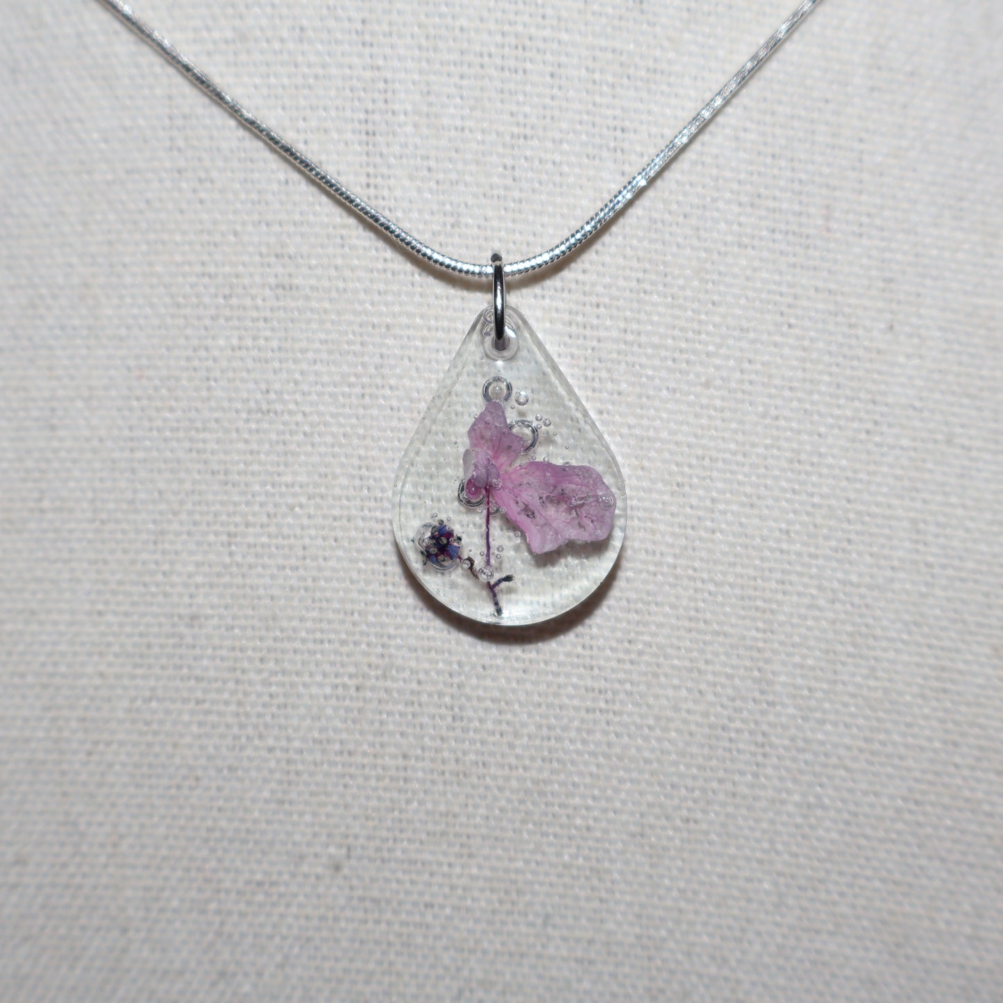 Collier de résine Astra
