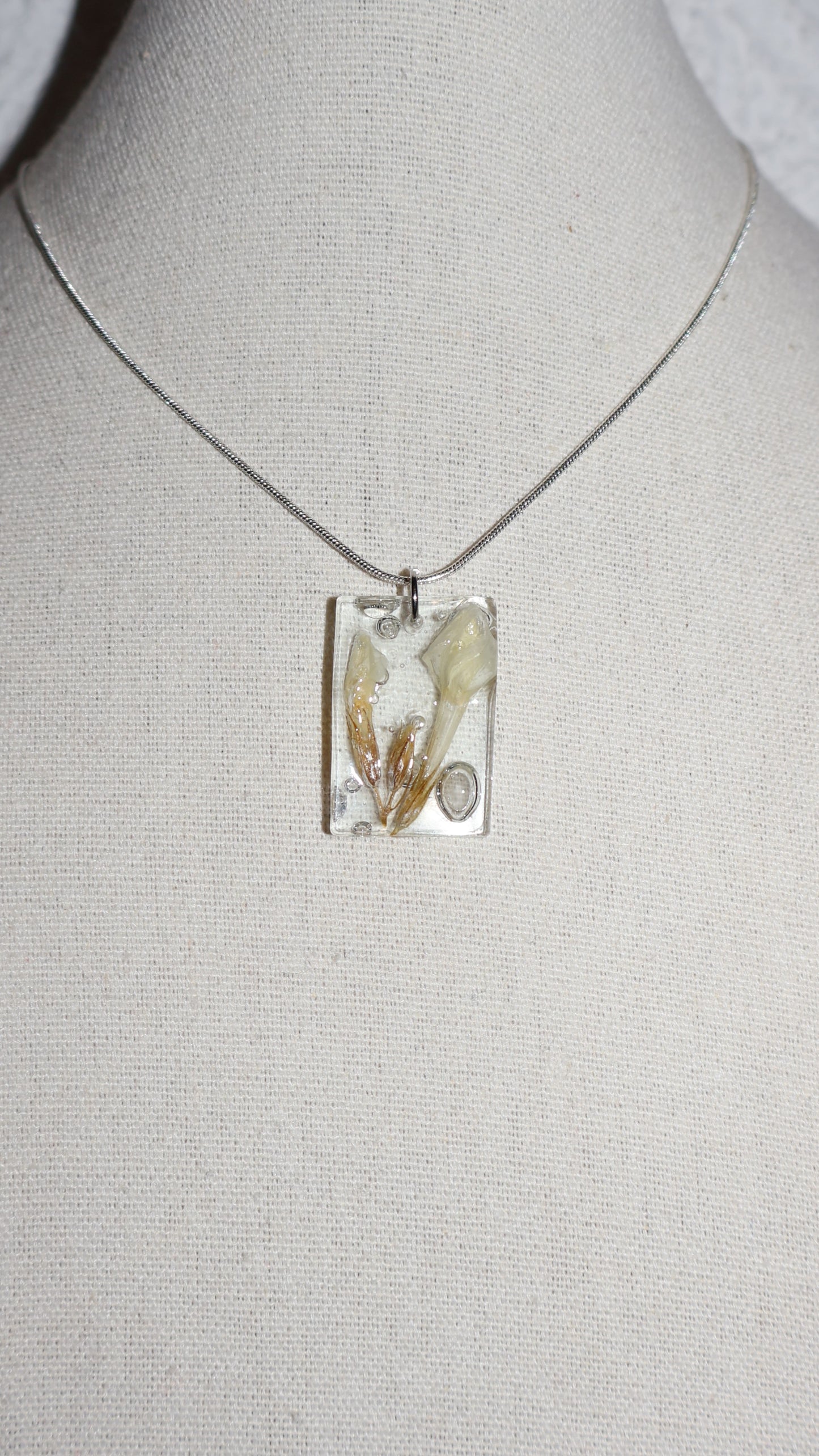 Collier de résine Astra