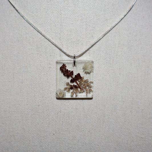 Collier de résine Astra