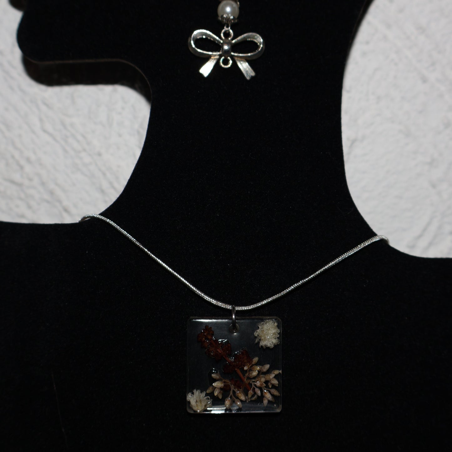 Collier de résine Astra