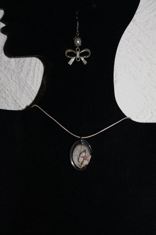 Collier de résine Astra