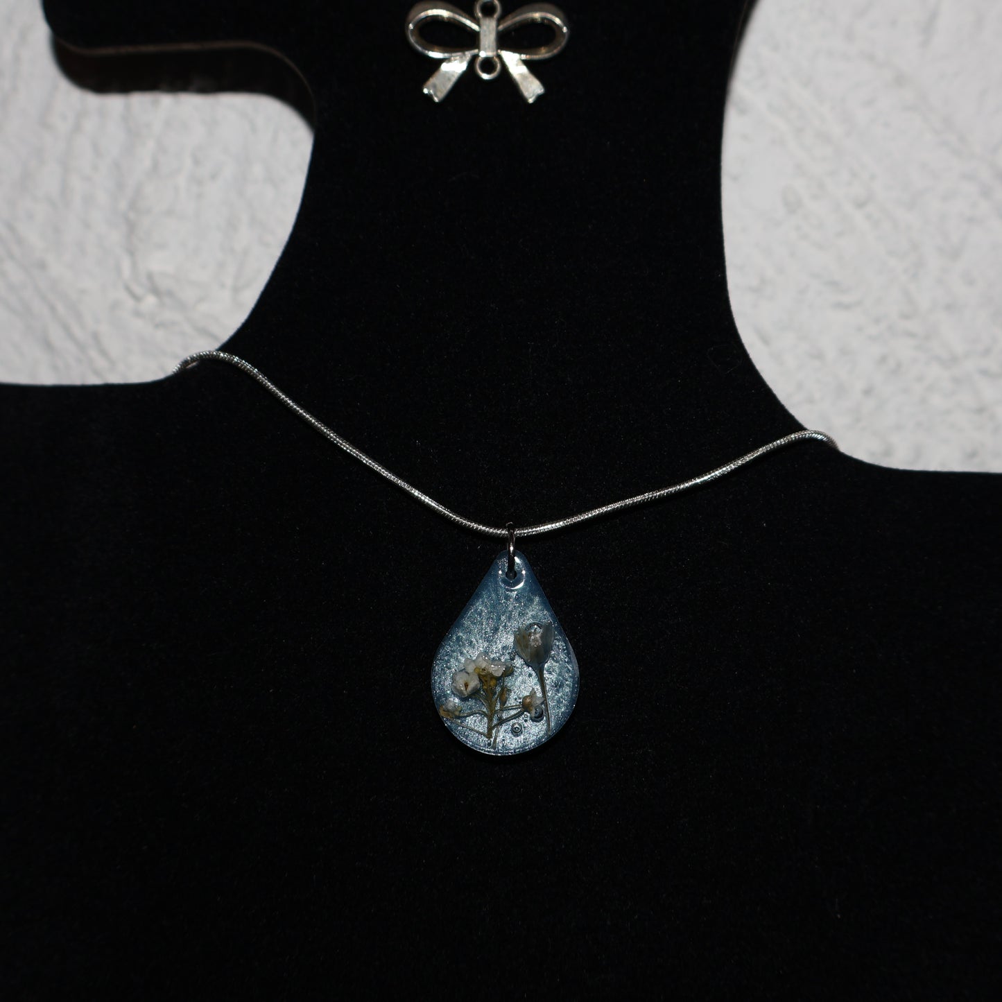 Collier de résine Astra