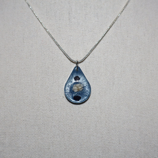 Collier de résine Astra