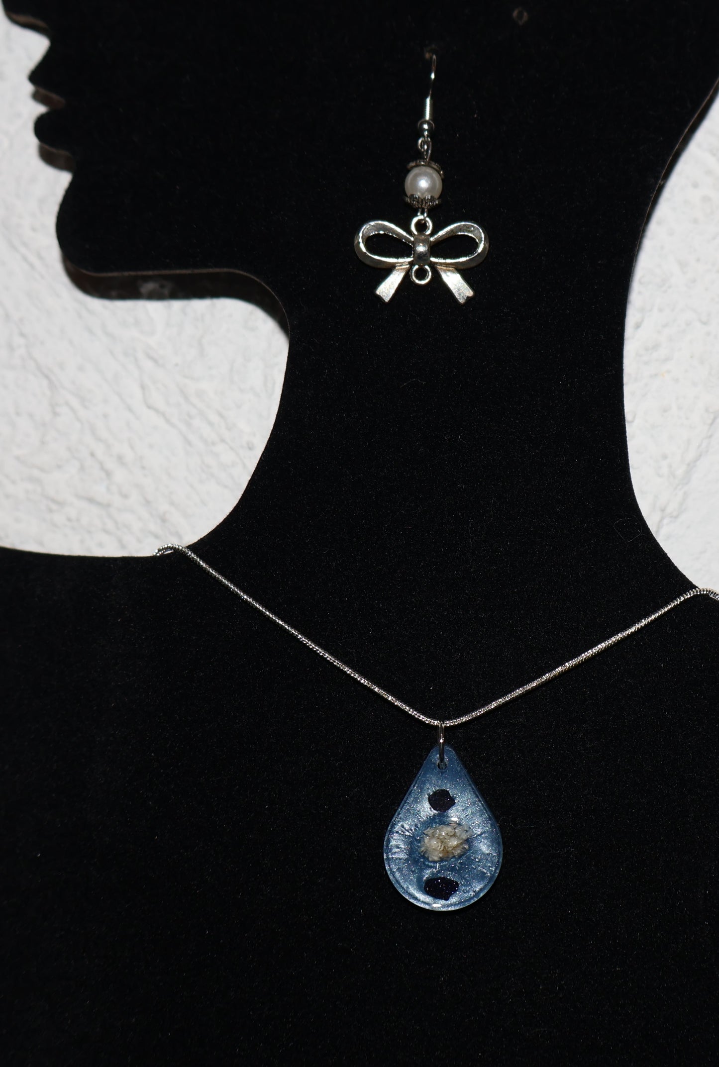 Collier de résine Astra