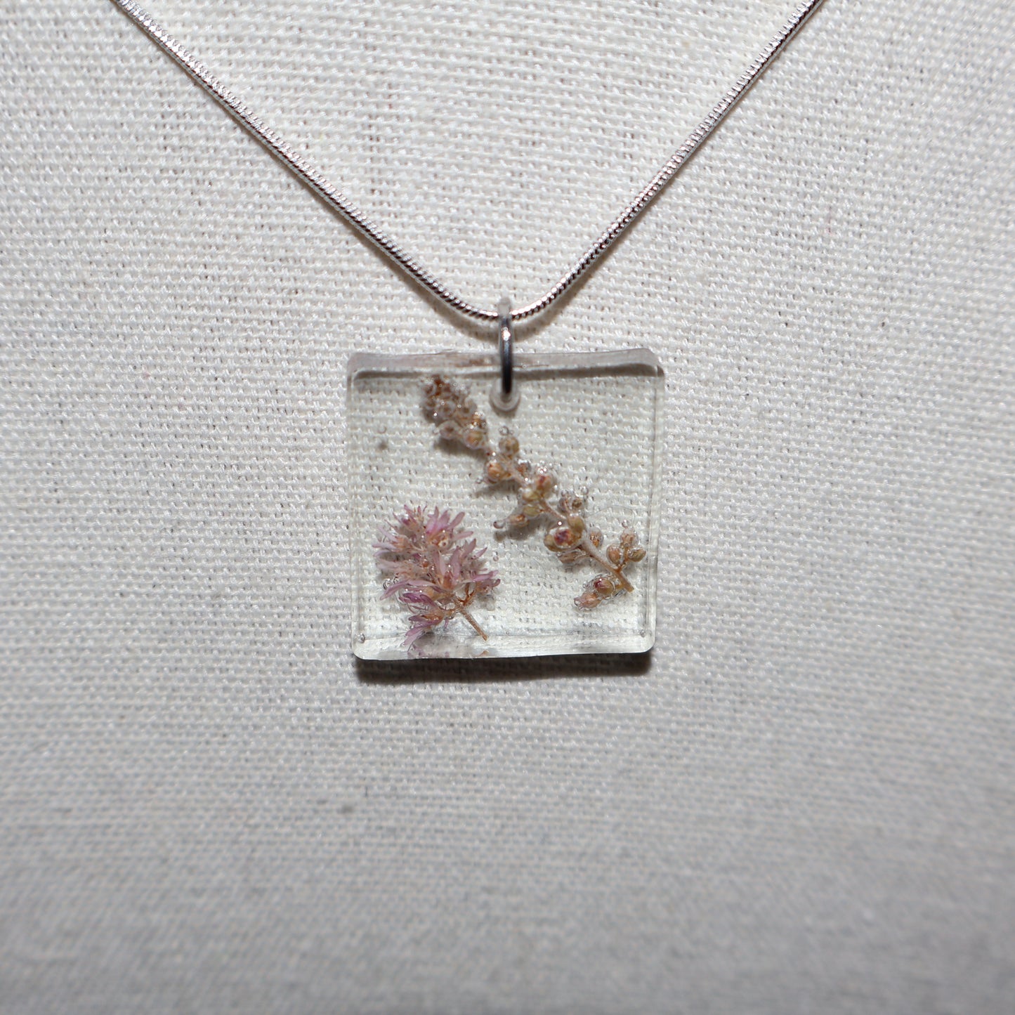 Collier de résine Astra