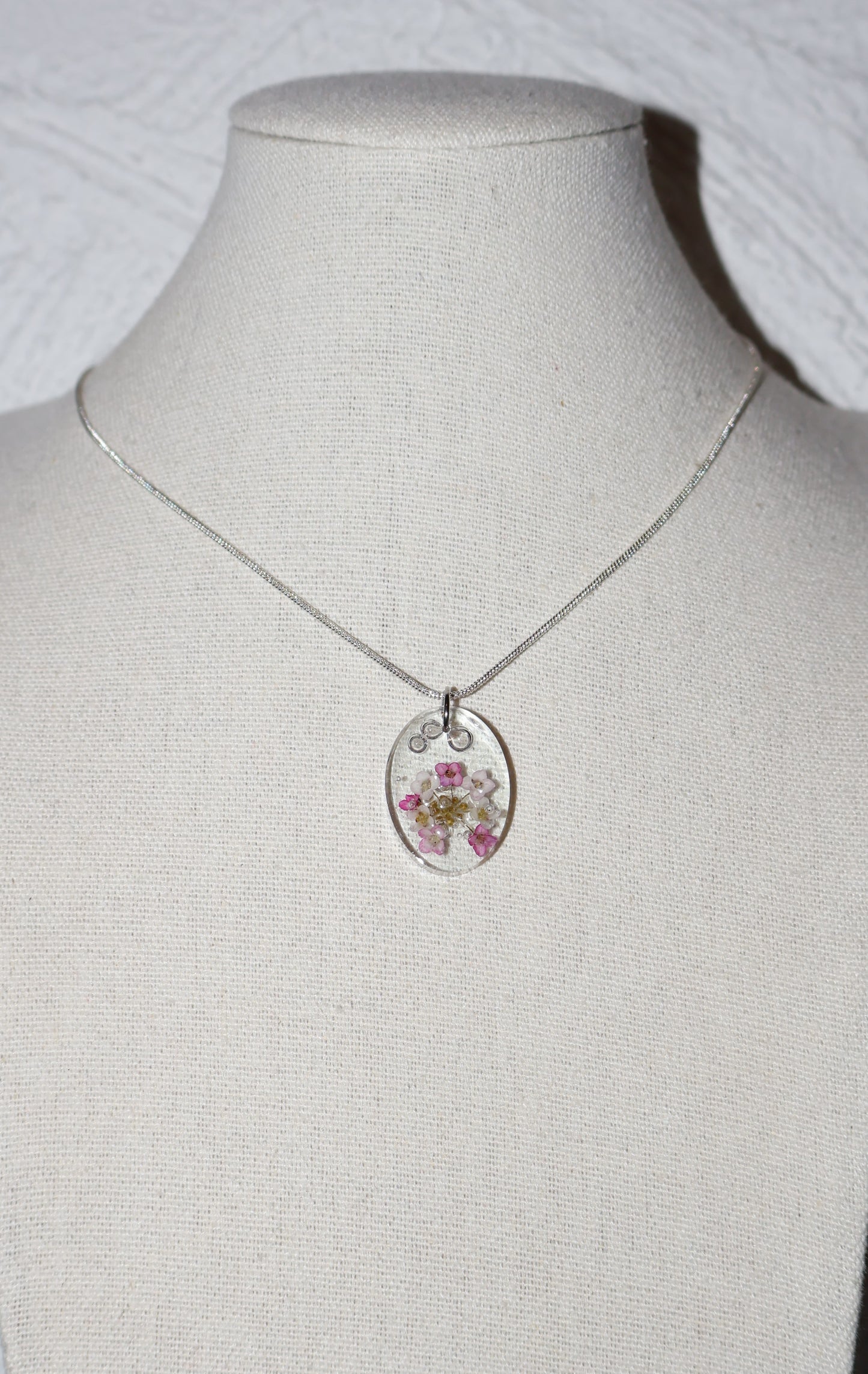Collier de résine Astra