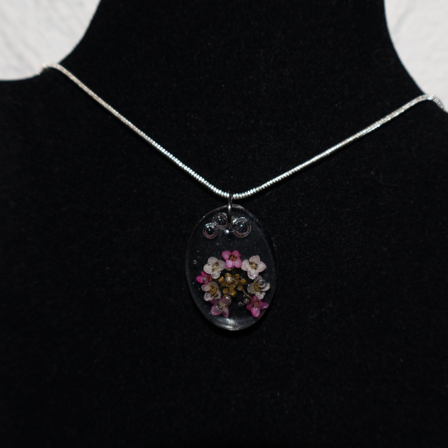 Collier de résine Astra