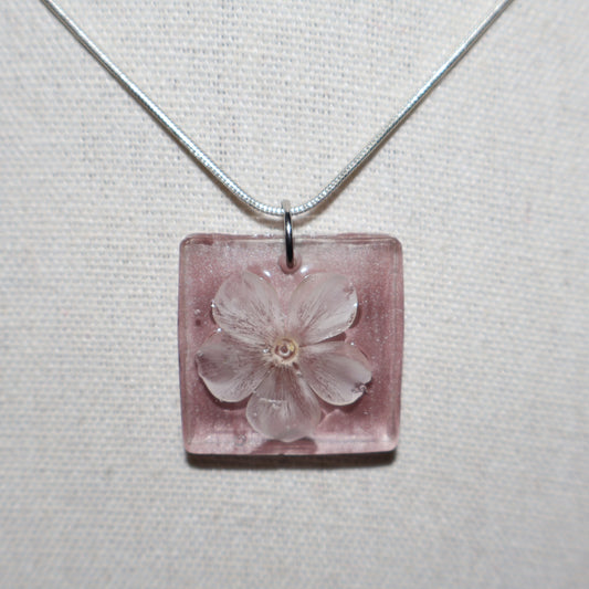 Collier de résine Astra