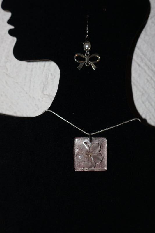 Collier de résine Astra