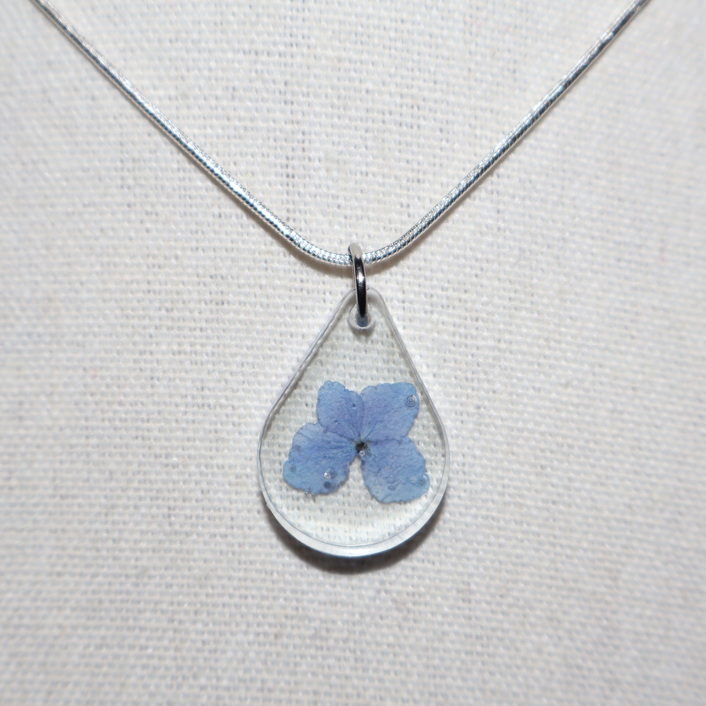Collier de résine Astra