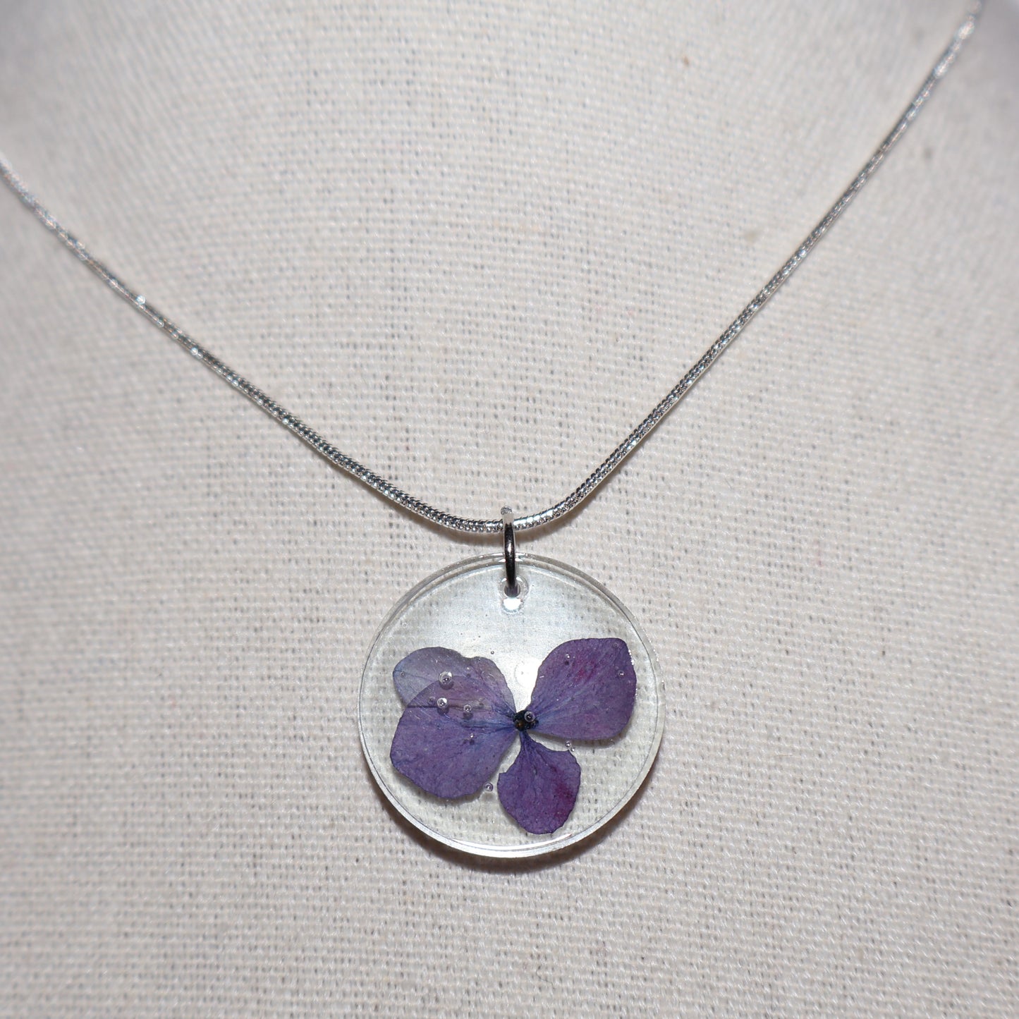 Collier de résine Astra