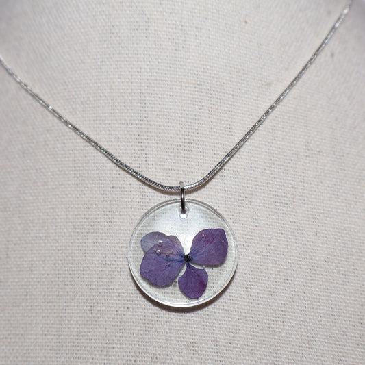 Collier de résine Astra
