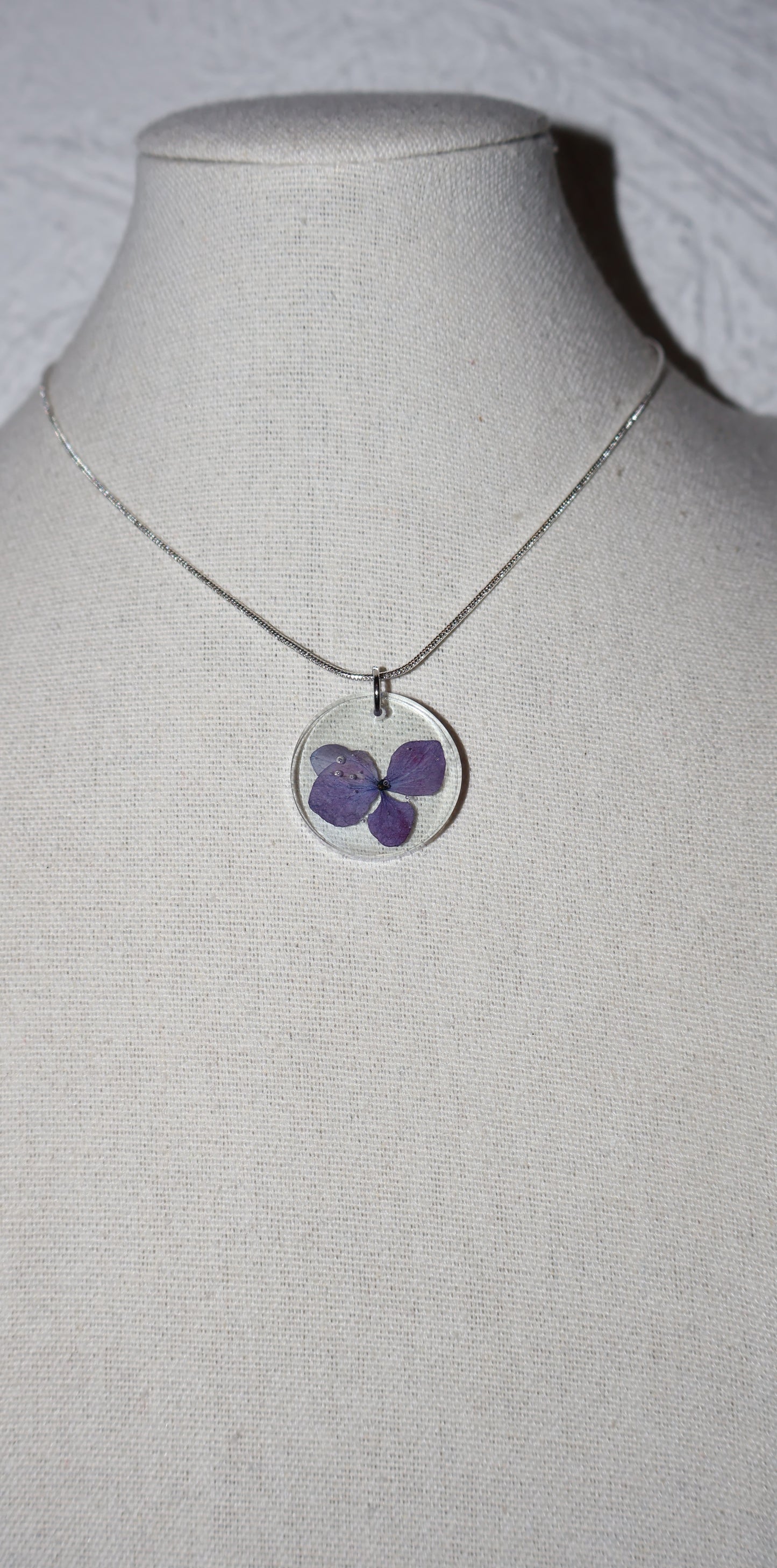 Collier de résine Astra
