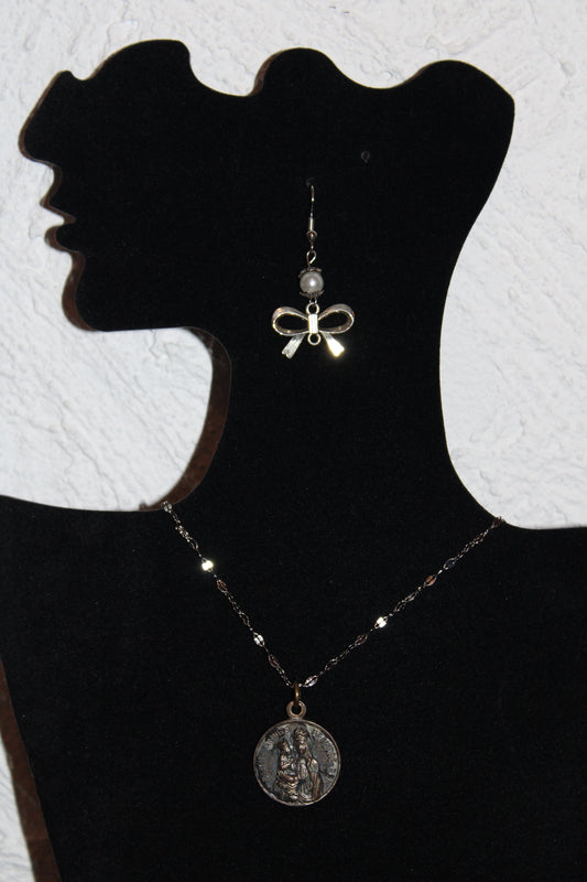 Collier Astra Seconde-main