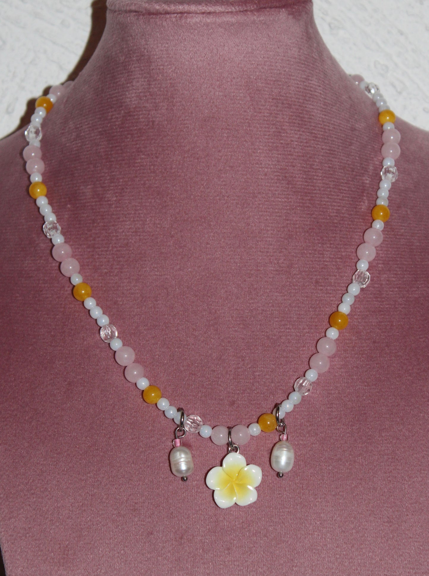 Collier Astra de fantaisie