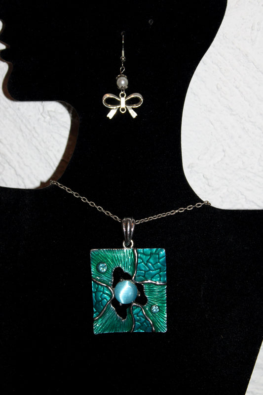 Collier Seconde-main Astra