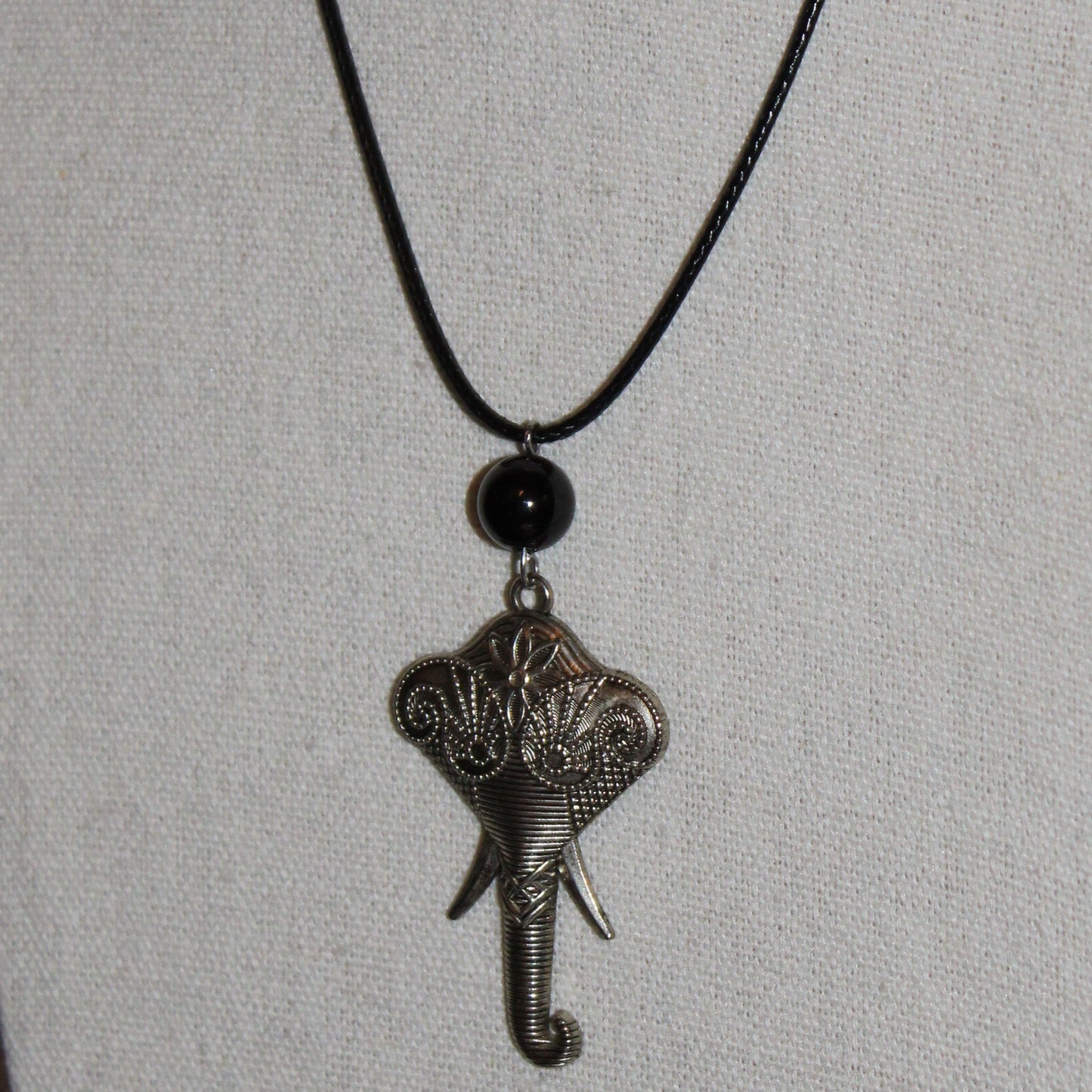 Collier Seconde-main Vya